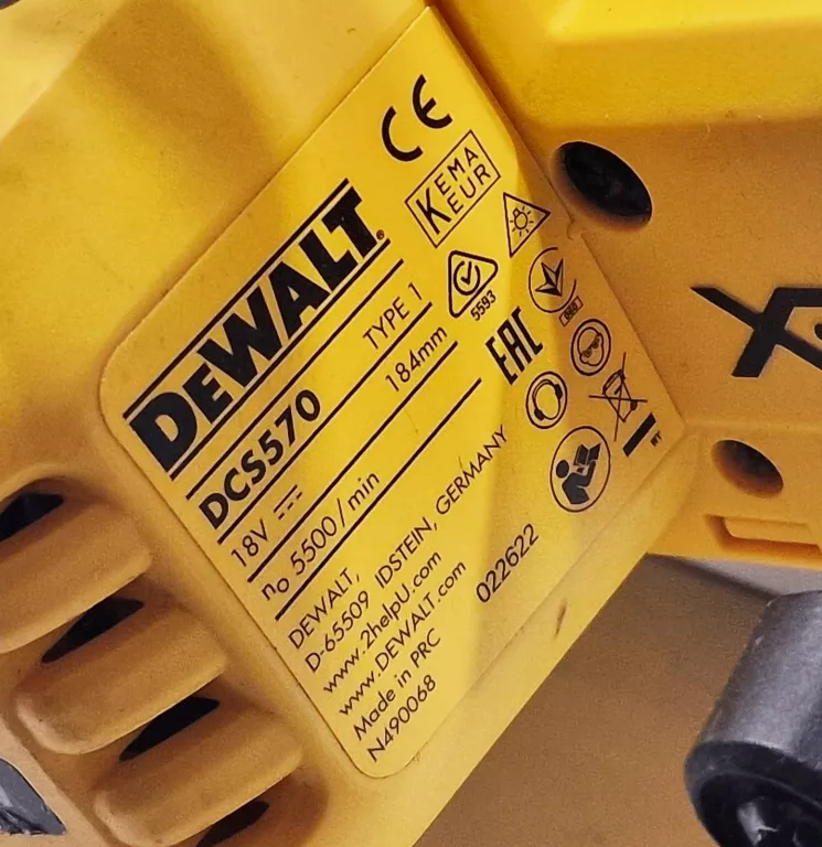 PILARKA TARCZOWA AKUMULATOROWA  DEWALT DCS570