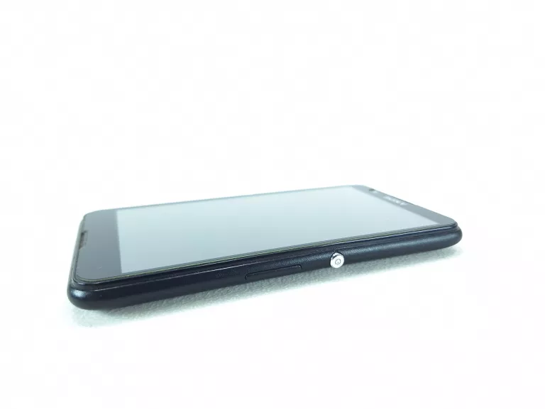 TELEFON SONY XPERIA E4