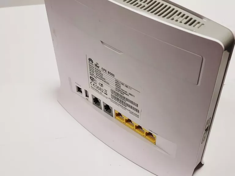 ROUTER WIFI MODEM 4G LTE RUTER HUAWEI B593S-22