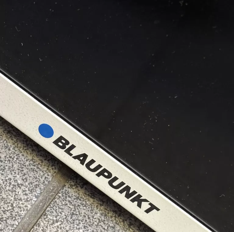 TELEWIZOR BLAUPUNKT 32FBG5010S 32” LED FHD 60 HZ KOMPLET KARTON