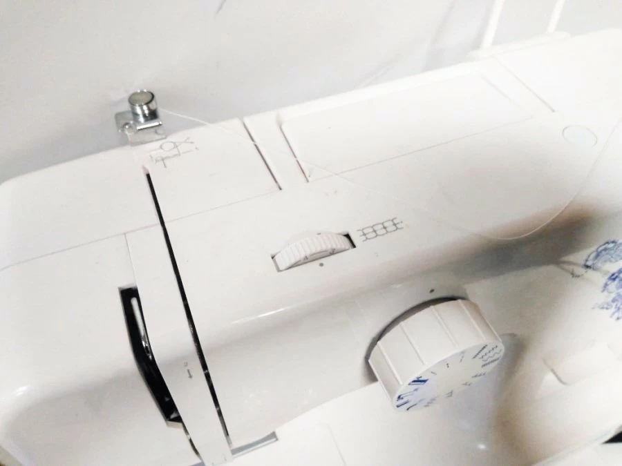 maszyna-do-szycia-lucznik-paulina-511-kolor-dominujacy-129357-2