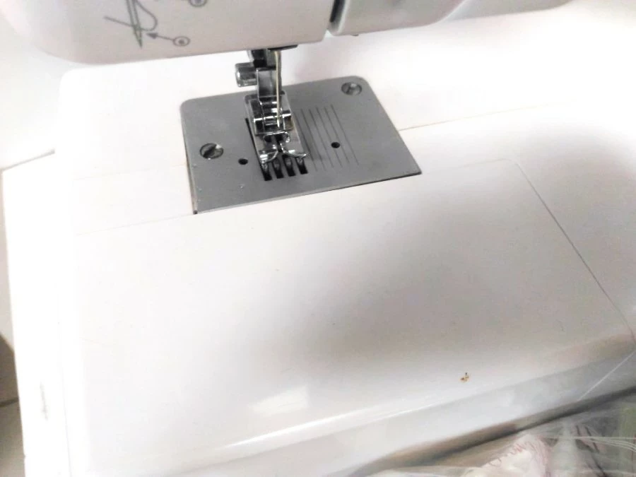 maszyna-do-szycia-lucznik-paulina-511-stan-11323-2