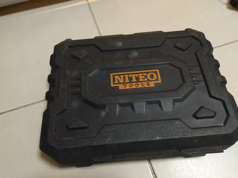 MŁOT UDAROWY NITEO TOOLS RH1660