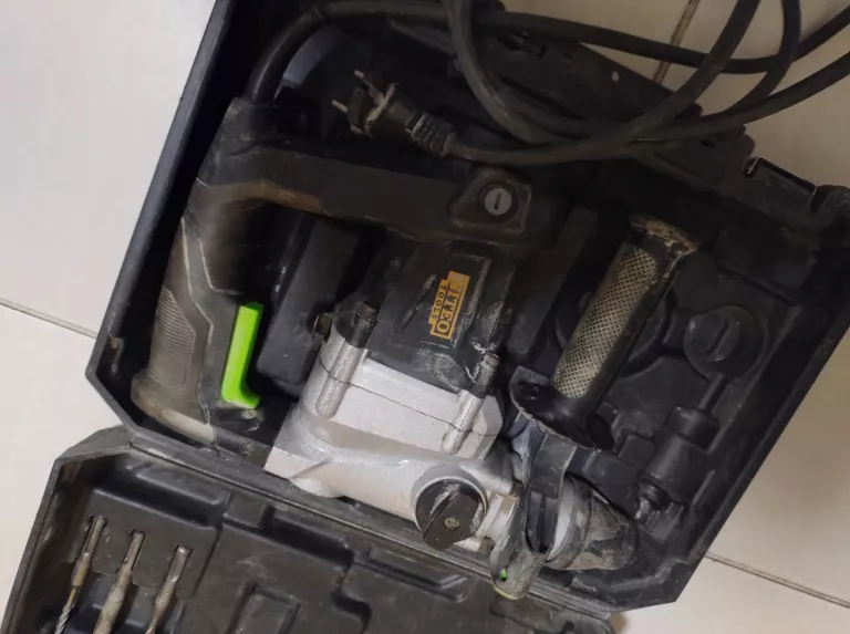 MŁOT UDAROWY NITEO TOOLS RH1660