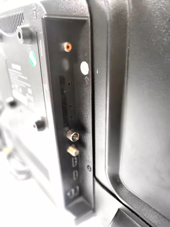 TELEWIZOR LCD DYON ENTER 32 PRO-X2 V2