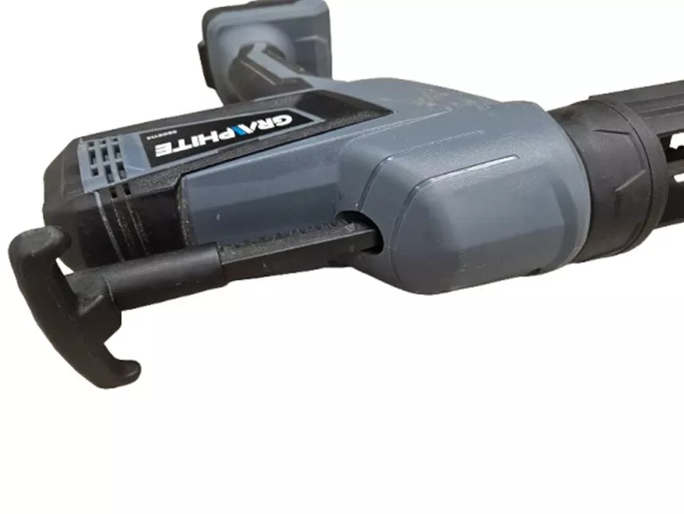 GRAPHITE PISTOLET WYCISKACZ DO TUB 58GR114