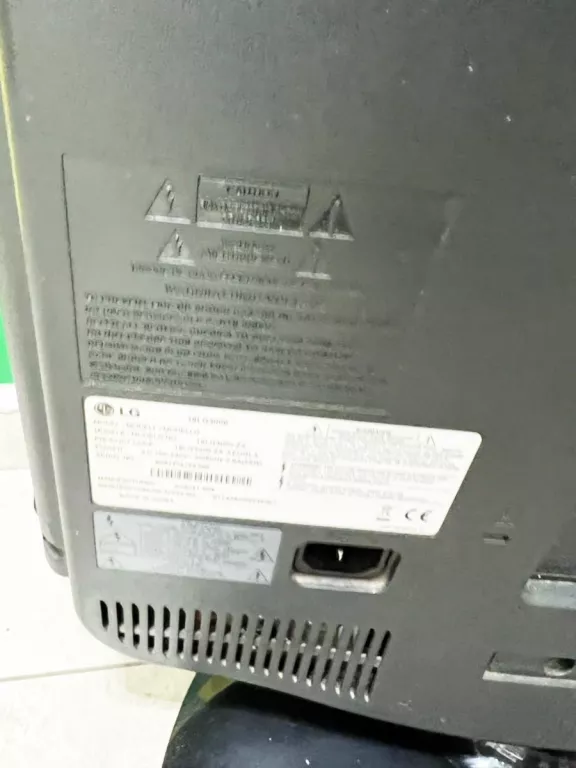 TELEWIZOR/MONITOR LCD LG 19LG3000