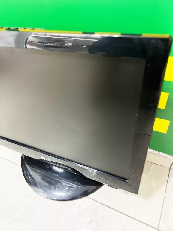 TELEWIZOR/MONITOR LCD LG 19LG3000