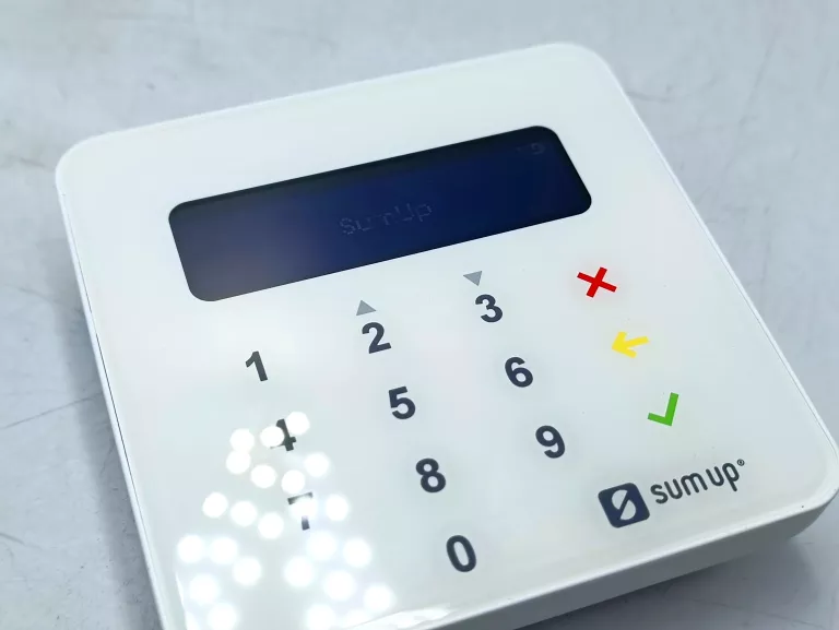 zblizeniowy-terminal-platniczy-sumup-air1e205-ean-gtin-4260325421188