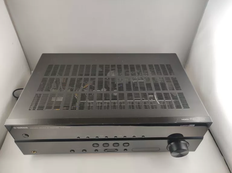 AMPLITUNER YAMAHA HTR-2064 + SUBWOOFER YAMAHA NS-SWP20 + 5 GŁOŚNIKÓW NS-B2