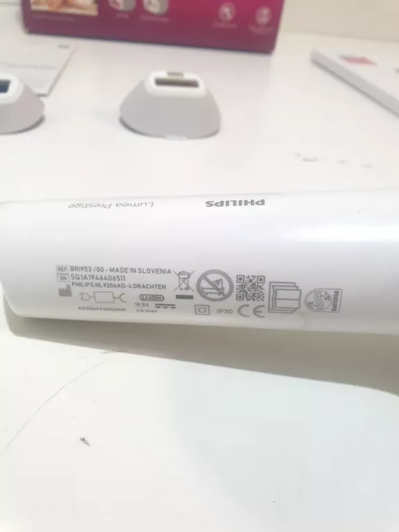 PHILIPS LUMEA 953