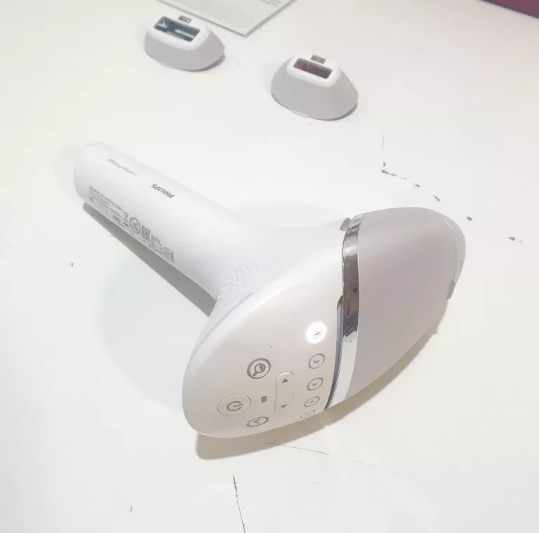 PHILIPS LUMEA 953