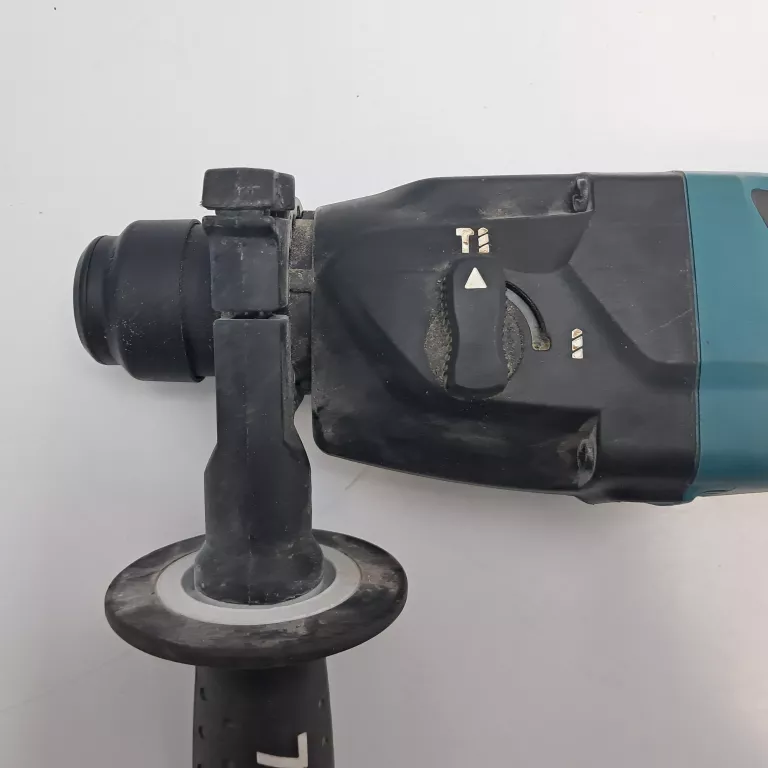 MŁOTOWIERTARKA UDAROWA MAKITA HR1840 SDS-PLUS