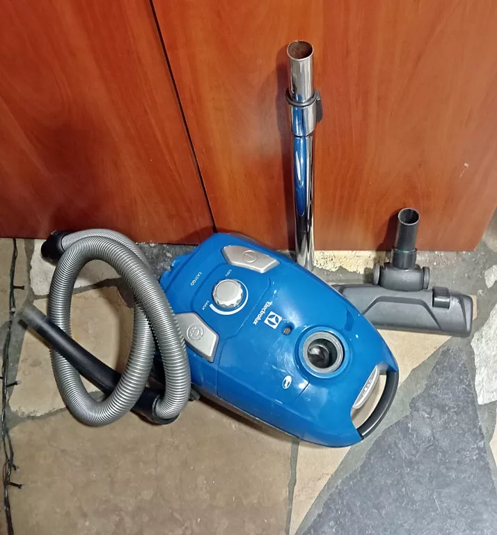 ODKURZACZ ELEKTROLUX