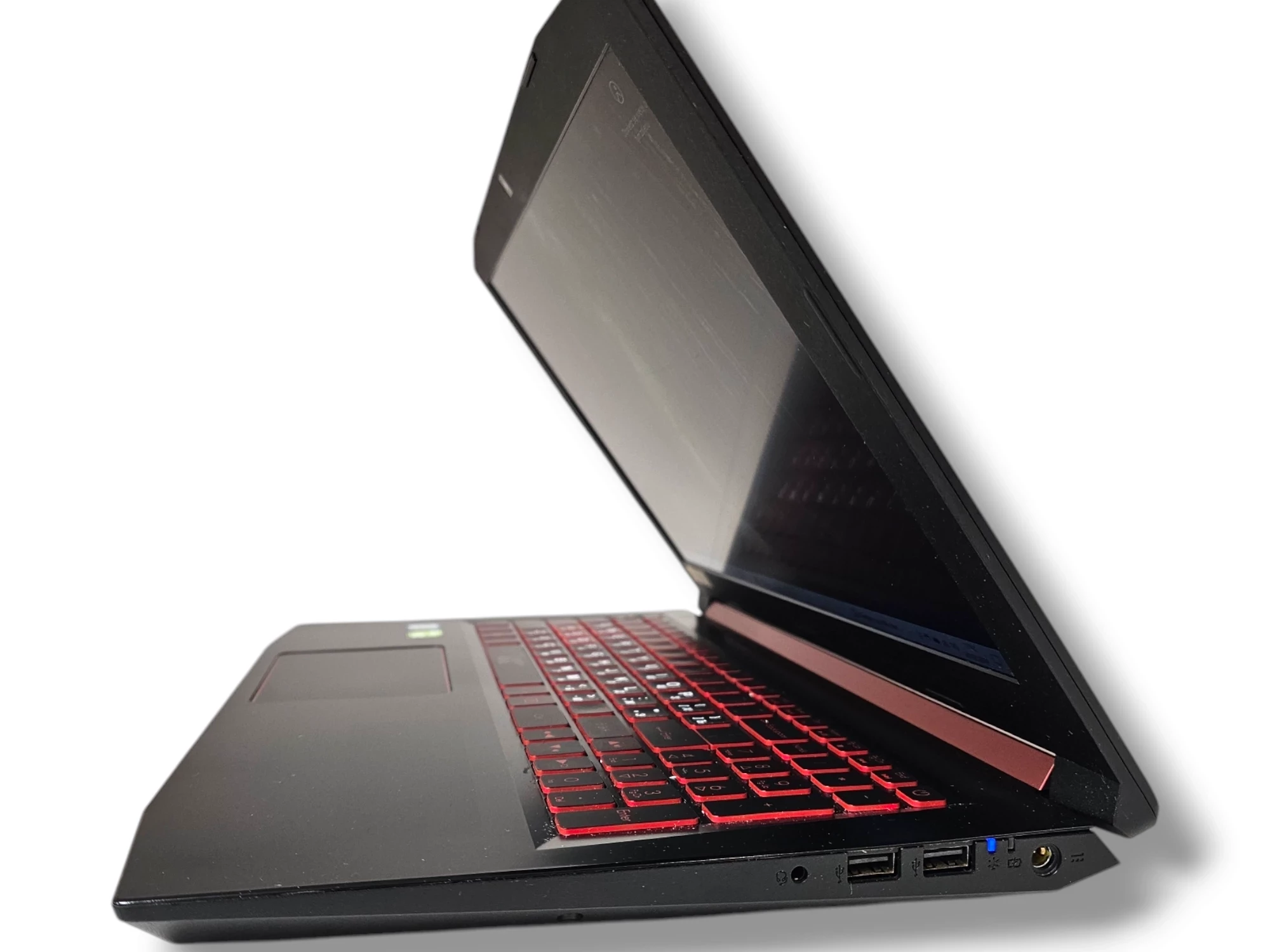 acer-nitro-5-i5-8250u8gb1281000win10-mx150-seria-procesora-4366-20