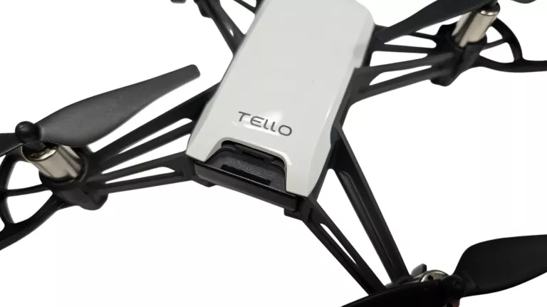 DRON TELLO BIAŁY DJI SNAPTAIN SP600