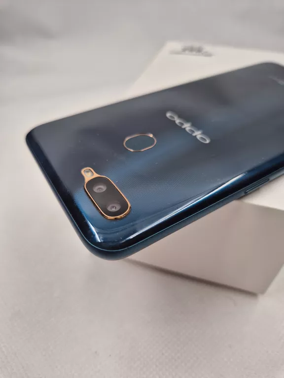 TELEFON OPPO AX7 ZESTAW