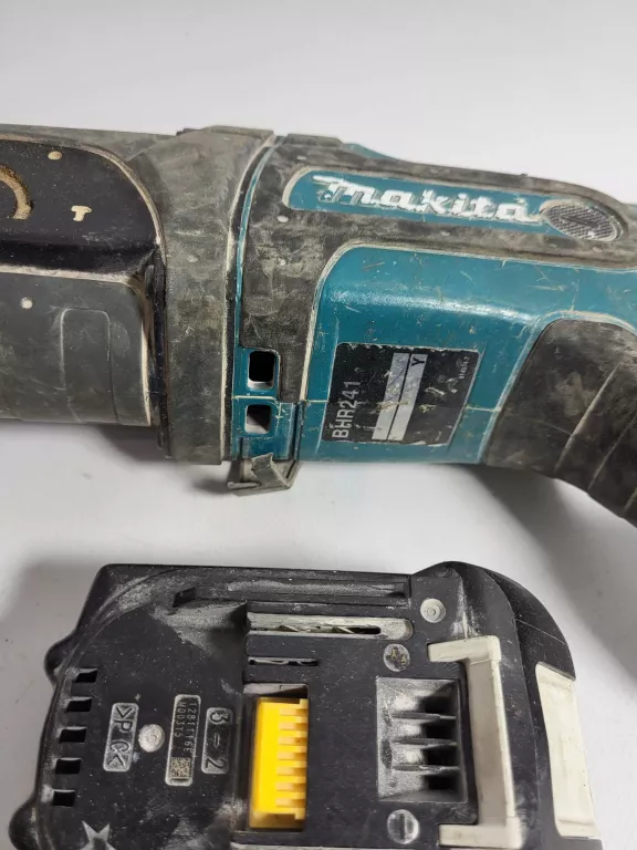 MŁOTOWIERTARKA MAKITA 18,0 V BHR 241 + 3 AKU ŁAD