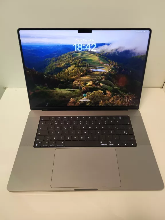 LAPTOP MACBOOK PRO A2485 2021 16'' APPLE M1 PRO 32 GB / 1024 GB SSD