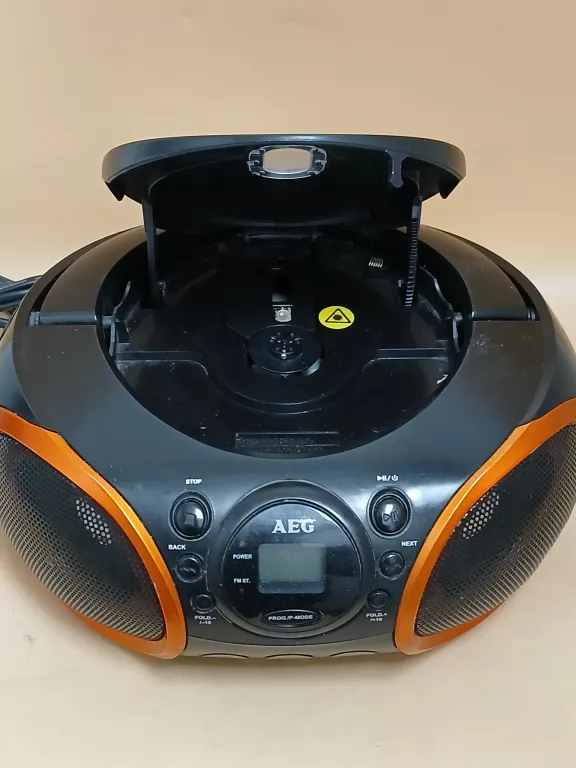 RADIO/CD AEG SR 4352