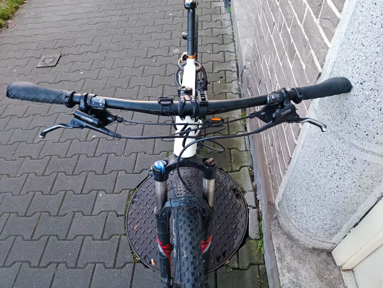 MTB SPECIALIZED ROCKHOPPER COMP RAMA L KOŁA 29