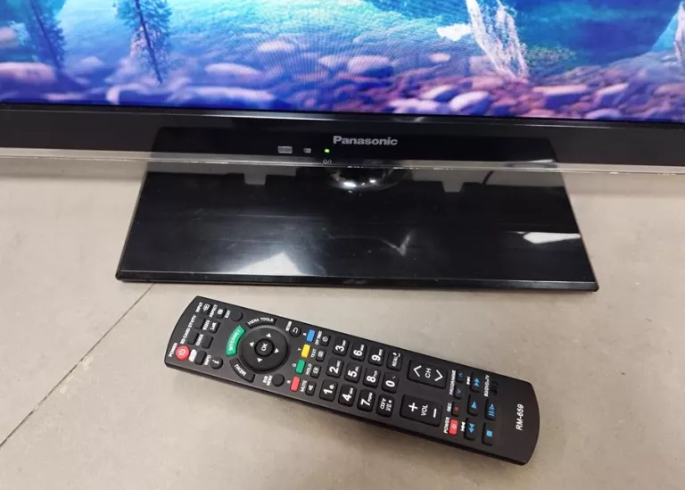 TELEWIZOR PANASONIC TX-L32EM5E 32" LCD