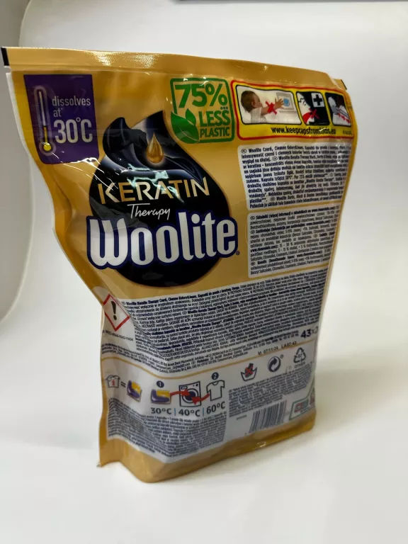 KAPSUŁKI DO PRANIA WOOLITE XXL 43 SZT. DARK BLACK
