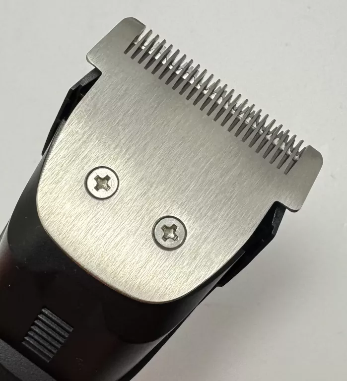 MASZYNKA DO WŁOSÓW REMINGTON ALPHA HC5150