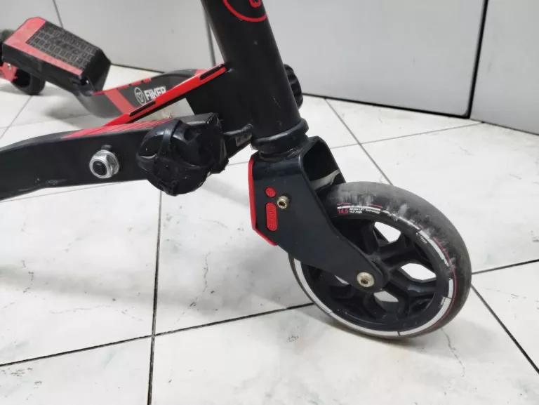 HULAJNOGA YVOLUTION FLIKER LIFT 3