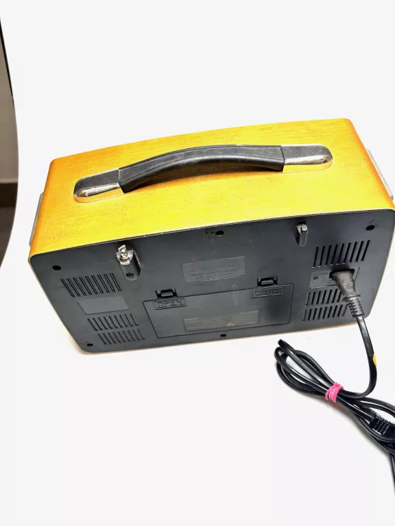 RADIO RETRO KEMAI MD-1700BT