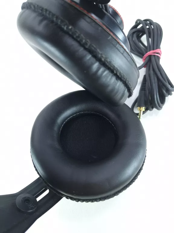 SŁUCHAWKI SUPERLUX HD 681
