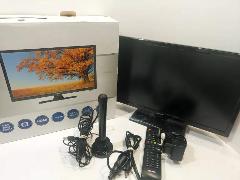 TELEWIZOR SAMOCHODOWY 19 CALI HD DVBT TIR 24V 230V