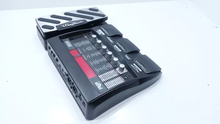 MULTIEFEKT GITAROWY DIGITECH RP355