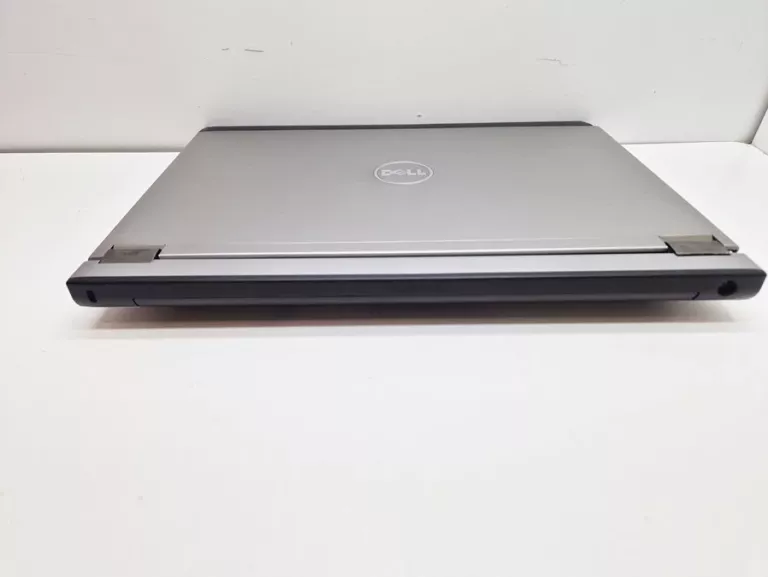LAPTOP DELL VOSTRO + ZASILACZ (LUŹNY ZAWIAS)