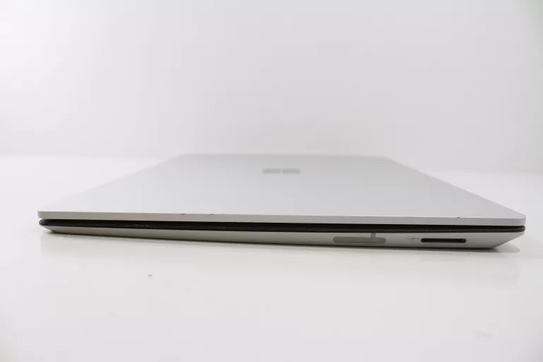 laptop-microsoft-surface-1769-135-i7-7660u-16-gb-500-gb-srebrny-stan-11323-2
