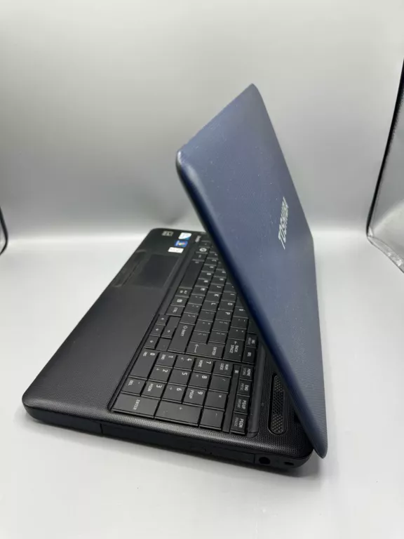 LAPTOP TOSHIBA SATELLITE C660 INTEL PENTIUM 6 RAM 640 GB HDD WIN 7