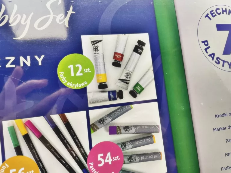 ASTRA DUŻY ZESTAW ARTYSTYCZNY 218 EL. WALIZKA PREZENT KREDKI FARBY PĘDZLE