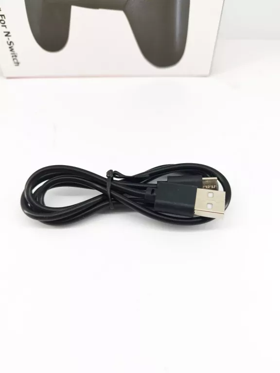 PAD PRO CONTROLLER FOR N-SWITCH ZAT-0923