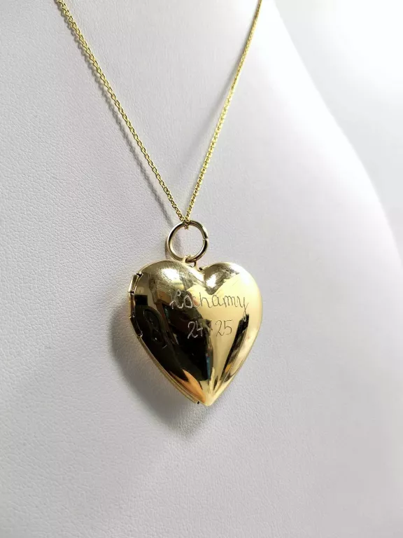 lilou-pozlacany-naszyjnik-z-pozderkiem-ze-stali-szlachetnej-serce-grawer-kolor-dominujacy-205826-1081899