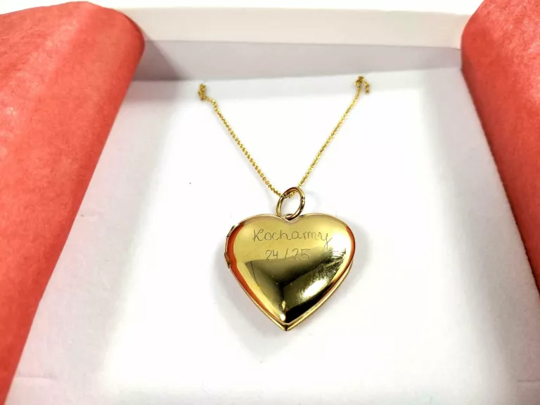 lilou-pozlacany-naszyjnik-z-pozderkiem-ze-stali-szlachetnej-serce-grawer-marka-226434-1926958