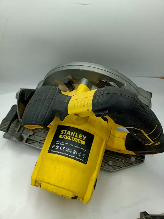 PILARKA TARCZOWA STANLEY FATMAX FME301 GOŁA