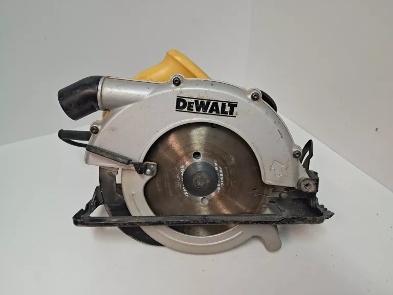 PILARKA TARCZOWA DEWALT D23620-GB