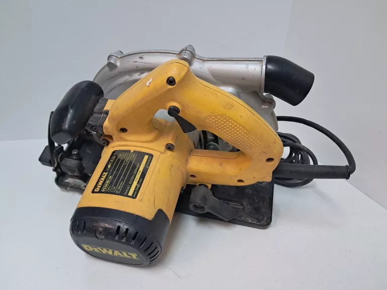 PILARKA TARCZOWA DEWALT D23620-GB