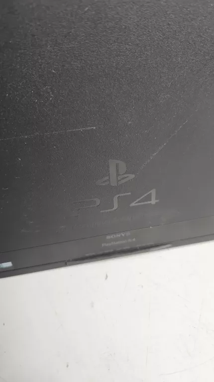 KONSOLA PLAYSTATION 4 FAT PS4 CUH-1004A 500GB