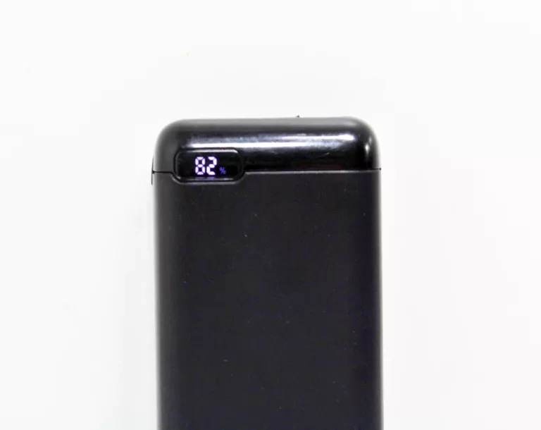 POWERBANK NO-NAME 20 000 MAH CZARNY