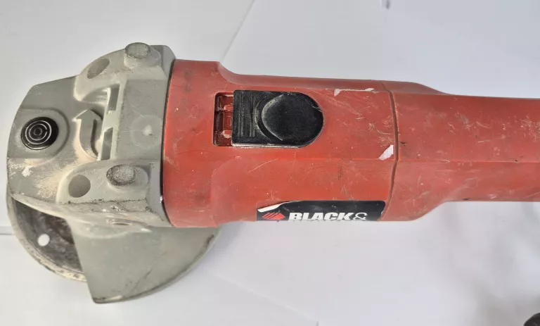 SZLIFIERKA KĄTOWA BLACK DECKER KG725