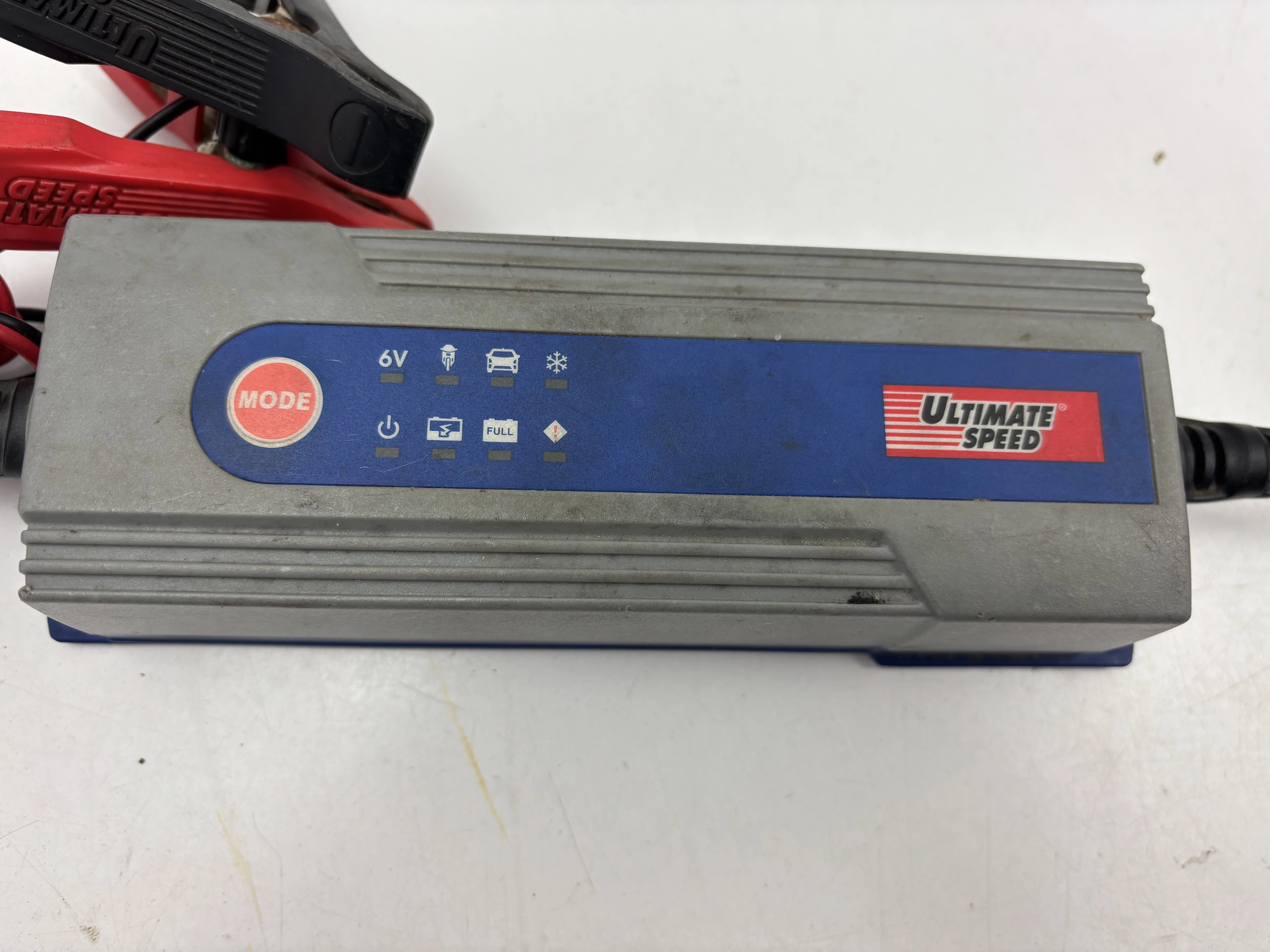 prostownik-ultimate-speed-ulg-38-a1-uszkodzony-ean-gtin-034486173293