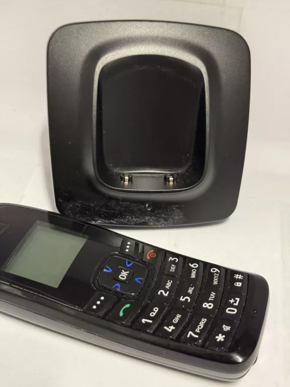 TELEFON HUAWEI ETS8121