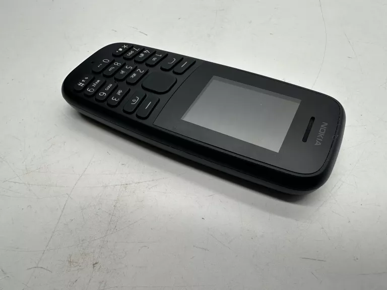 TELEFON KOMÓRKOWY DLA SENIORA NOKIA 105