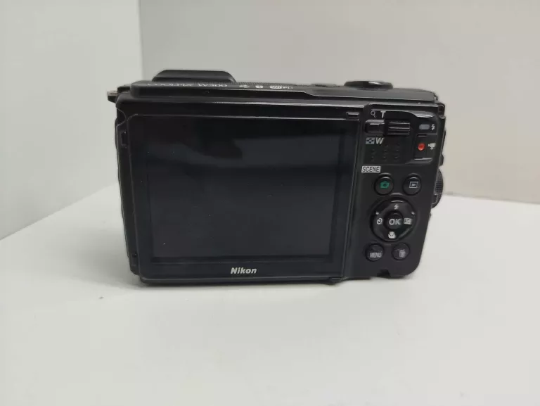 APARAT NIKON COOLPIX W300 AK216 ETUI DWIE BATERIE